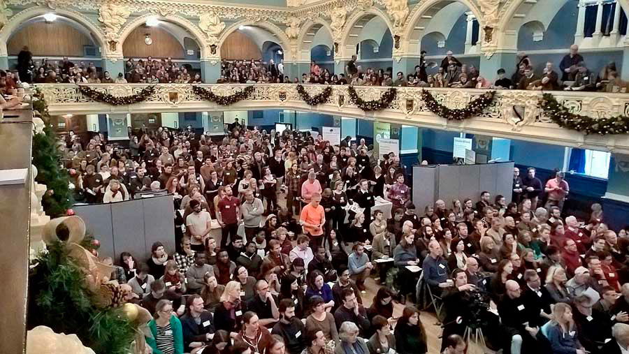 Crowds at the Oxford Real Farming Conference