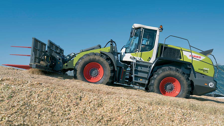 Claas Torion loader