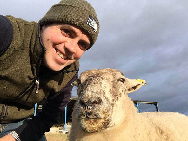 Farm selfies: Farmers kick off 2018 with a smile - Farmers Weekly