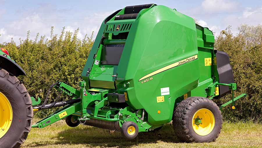 JD V451M baler