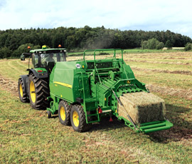 John Deere'S 1400 Series Big Balers Now Available - Farmers Weekly