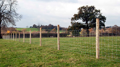 How to build a post and wire fence
