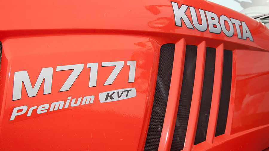 First drive Kubota’s biggest ever tractor the M7171 Farmers Weekly