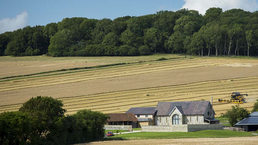 Five charts that explain England's farmland market Farmers Weekly