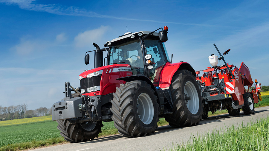 Massey Ferguson Introduces The Worlds First 200hp Four Cylinder Tractor Farmers Weekly