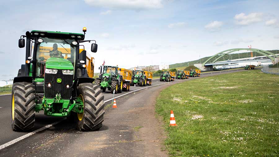 John-Deere_Michelin-Tractors-Drivers'-Championship