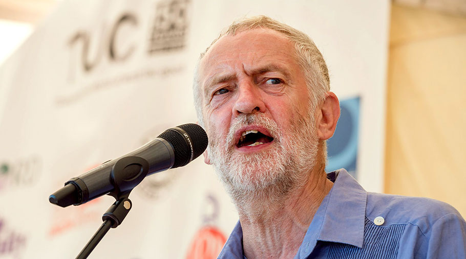 © Simon Chapman/LNP/REX/Shutterstock