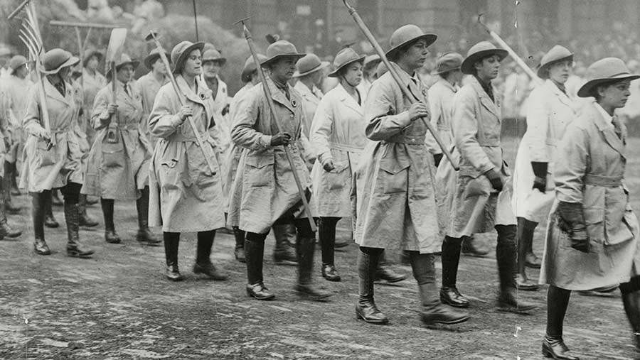 land girls