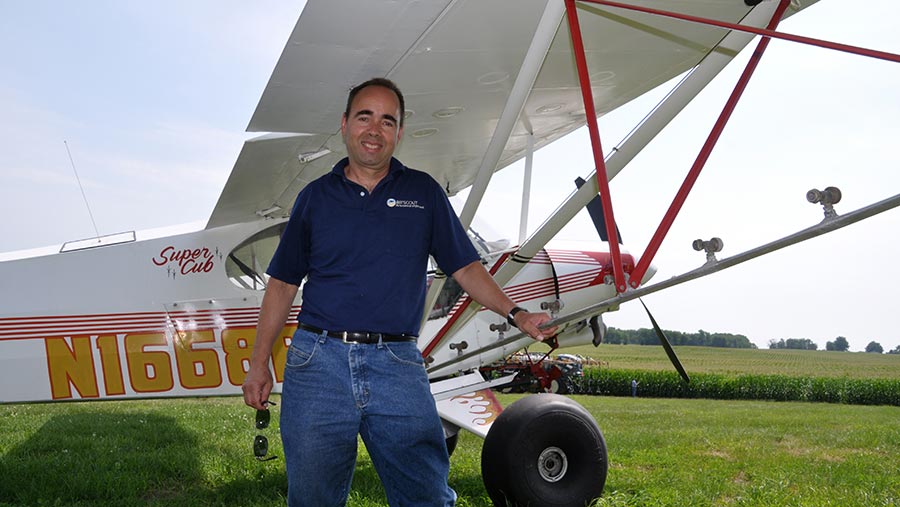 Brian Sutton with his Piper Super Cub