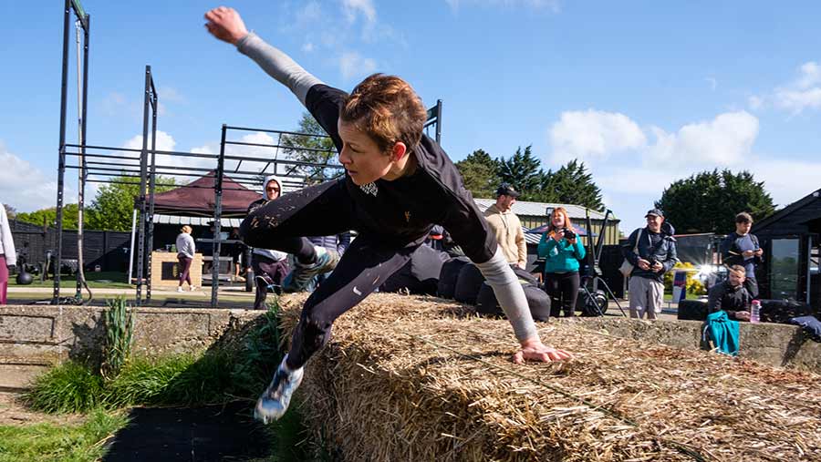 Rhian Pierce vblots a bale on her way to completing the first challenge © Colin Miller/RBI