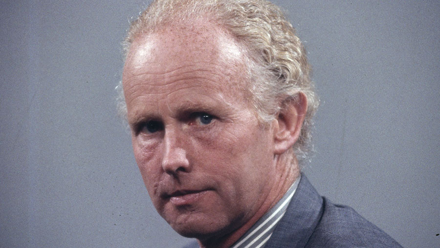 Sir Simon Gourlay in 1984. © ITN/Shutterstock