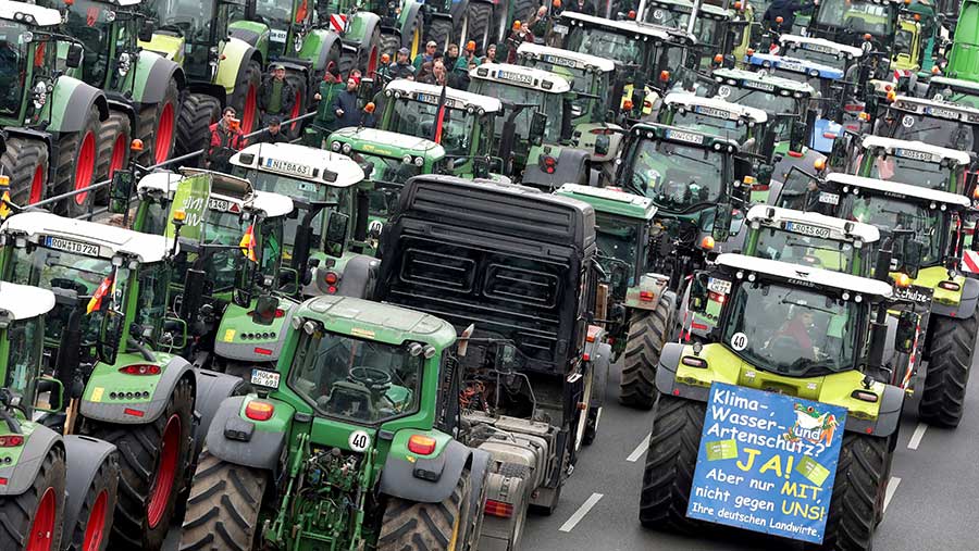 Rows of tractors at Berlin protest