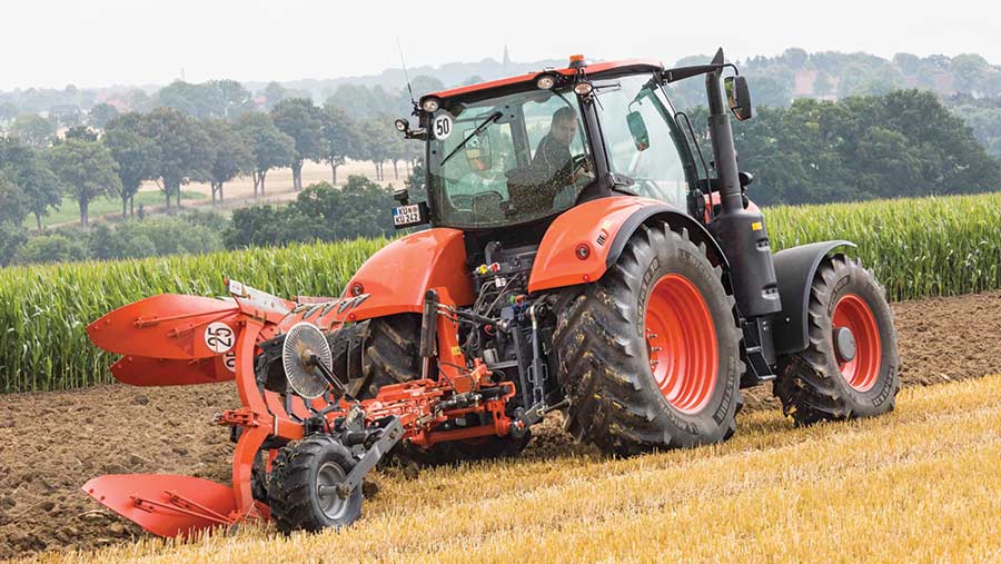 Kubota M7003 