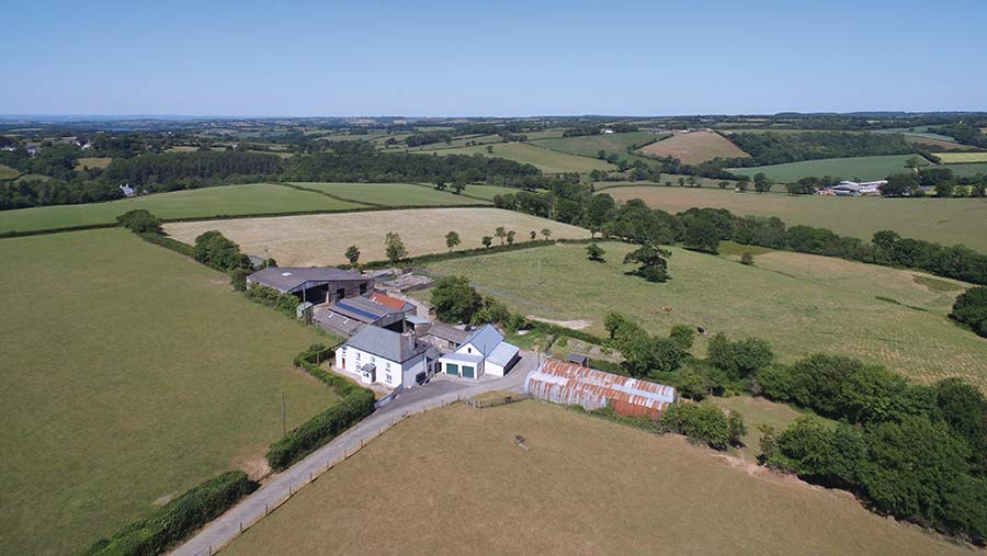 Kalehouse Farm