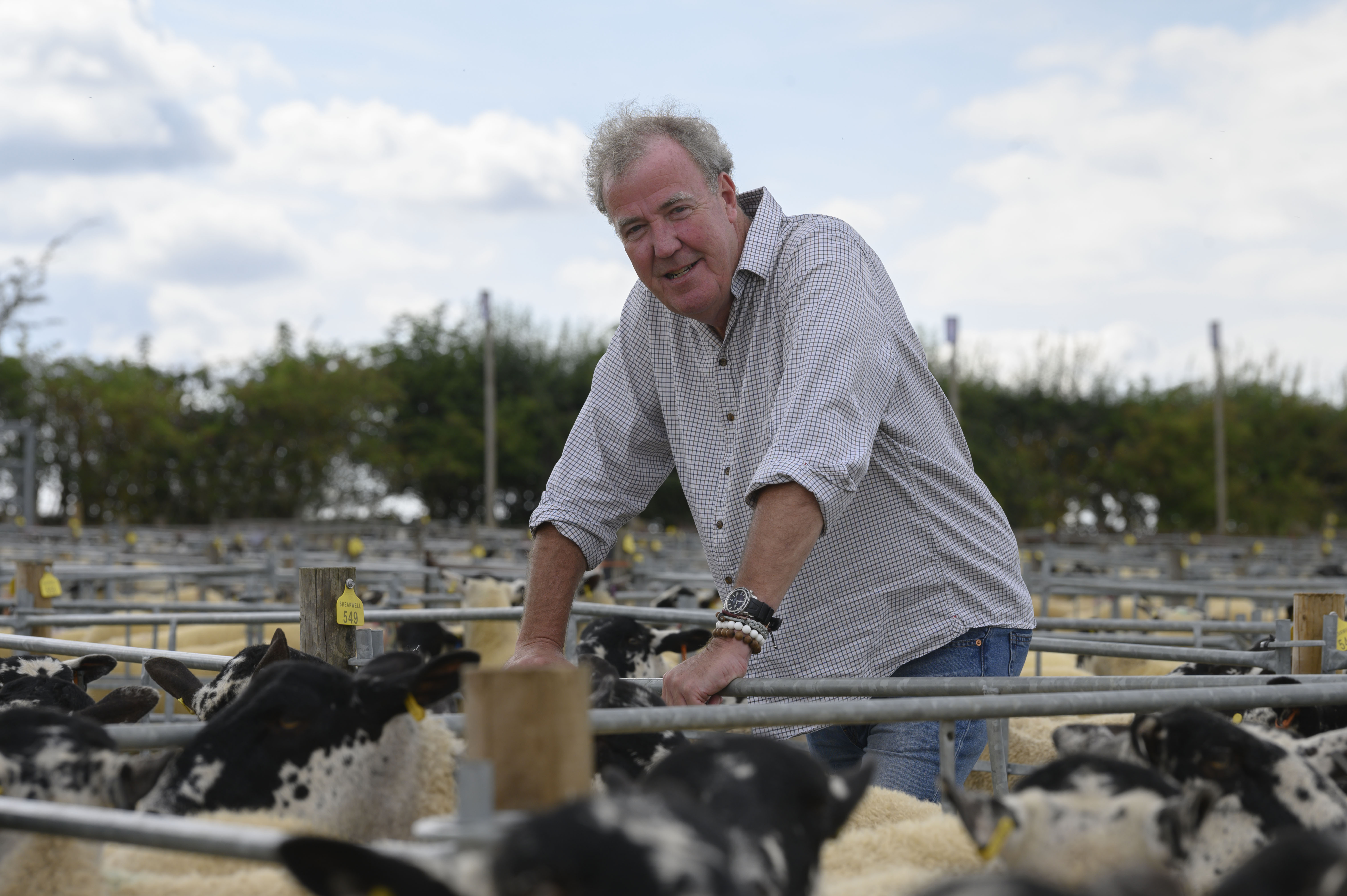 ‘I spend my evenings buried in Farmers Weekly’ says Clarkson - Farmers Weekly