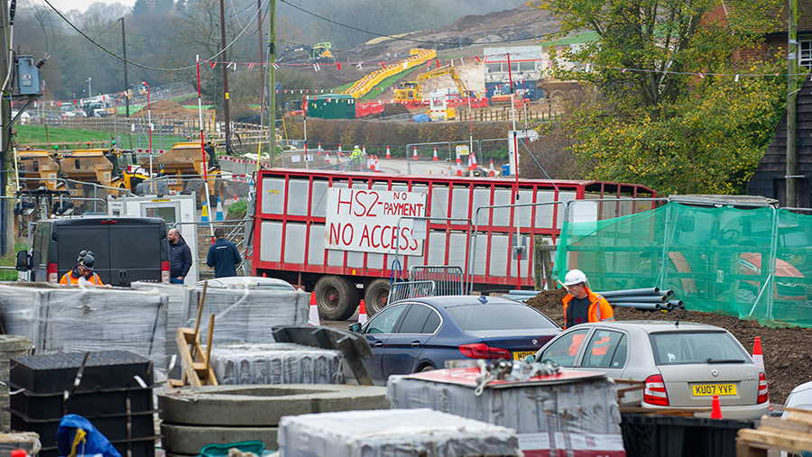 HS2 farm protest