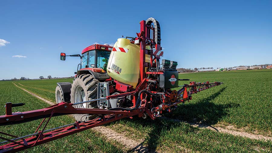 Hardi Mega sprayer