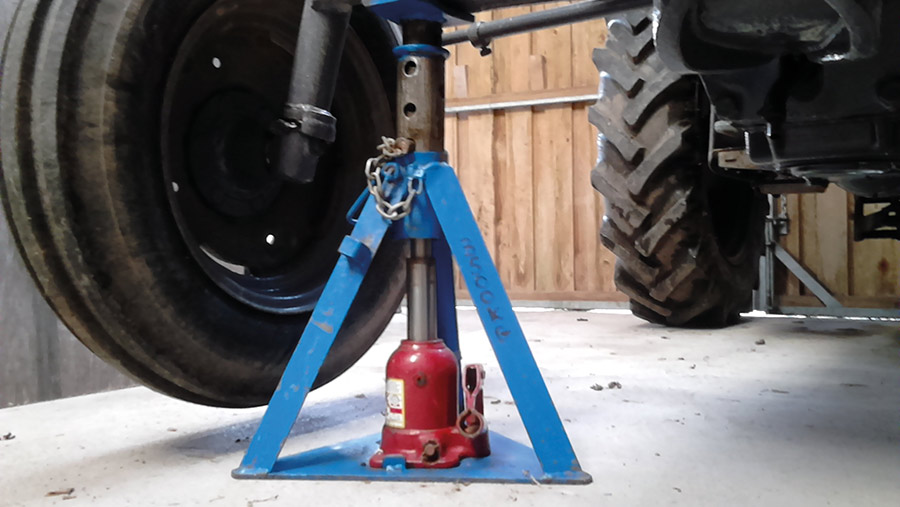 Axle stand