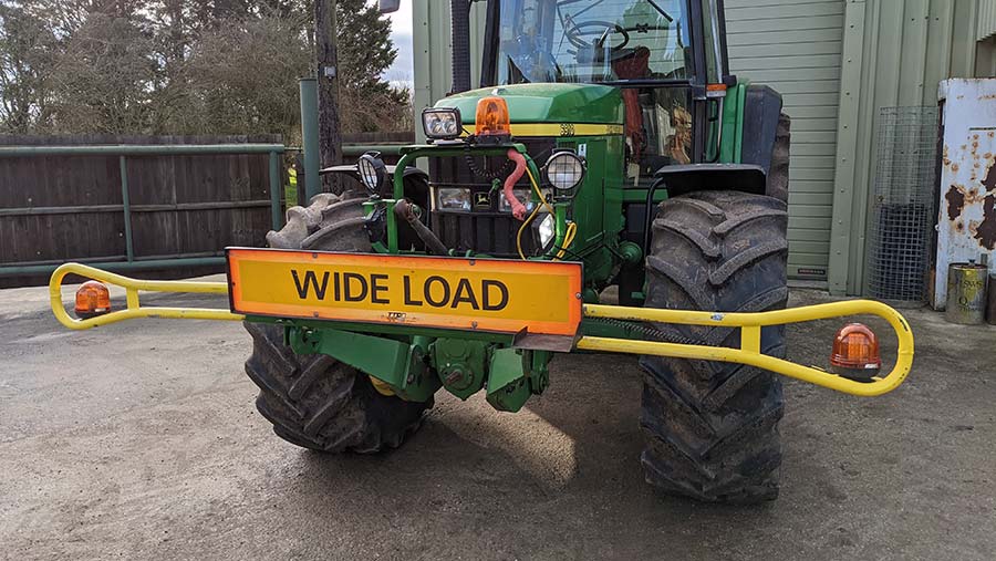 Wide load sign