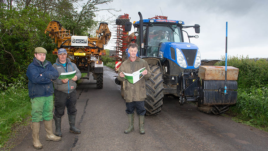 David Longfoot (right) with local farmers Robin and James Morton on Langley Bush Road © Tim Scrivener