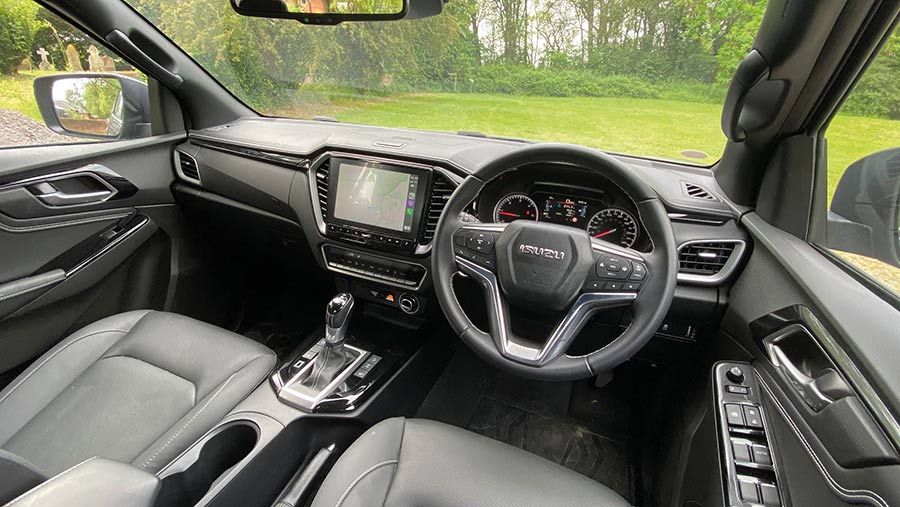 On Test Isuzu D Max V Cross Pickup Farmers Weekly