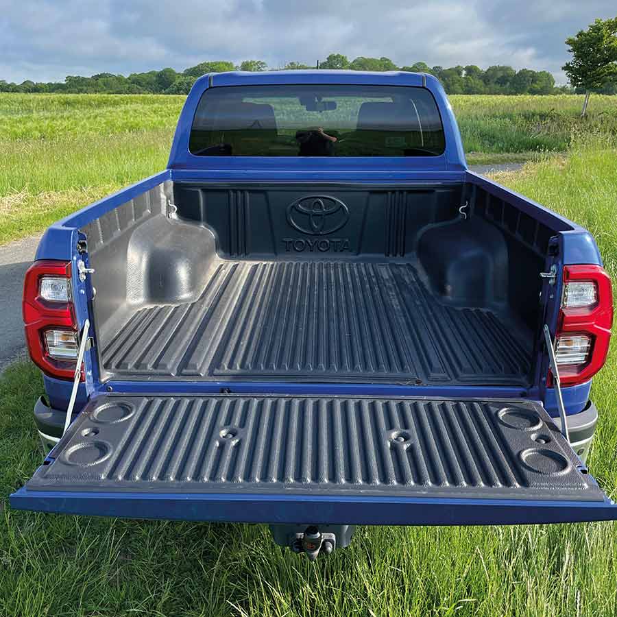 Toyota Hilux Invincible load bed