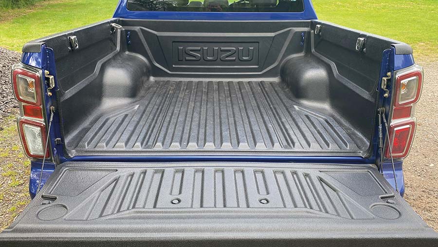 The load bed of the Isuzu D-Max V-Cross