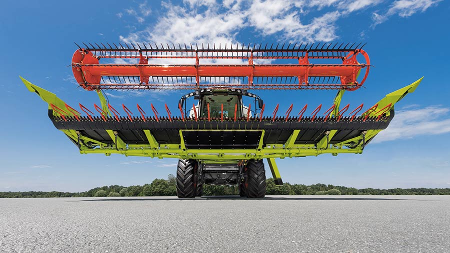 Hydro-pneumatic suspension on the Claas Convio Flex header provides 90mm of upwards and 135mm of downwards movement © Claas 