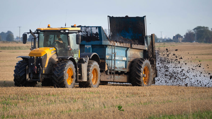 Efra chair demands rethink of autumn muckspreading ban - Vimarsana News