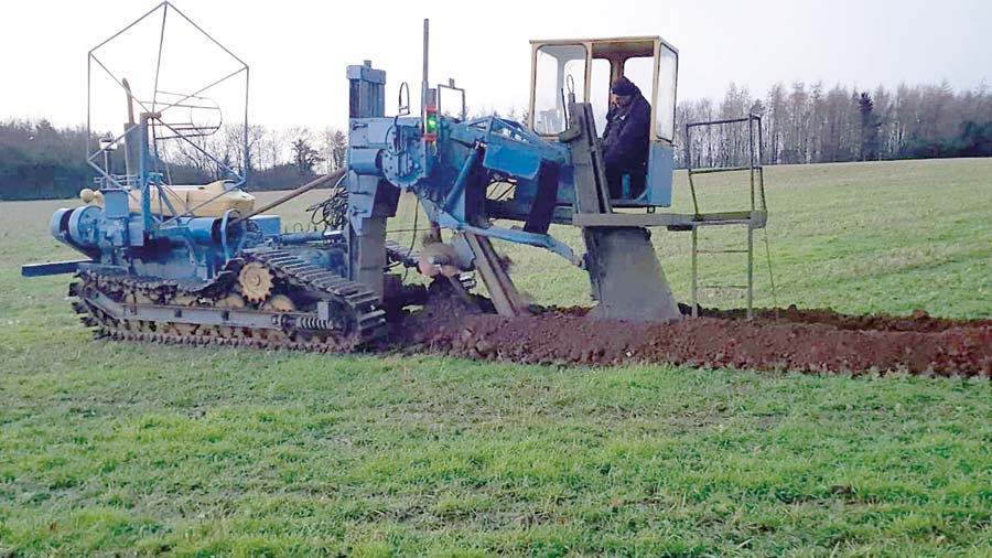 Trenching in the field with the Barth K140