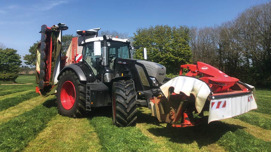 Kuhn FC 8830 mower in field