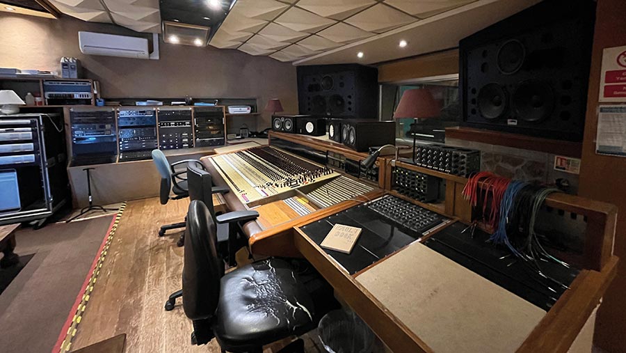 The studio where Queen recorded © Rockfield studios