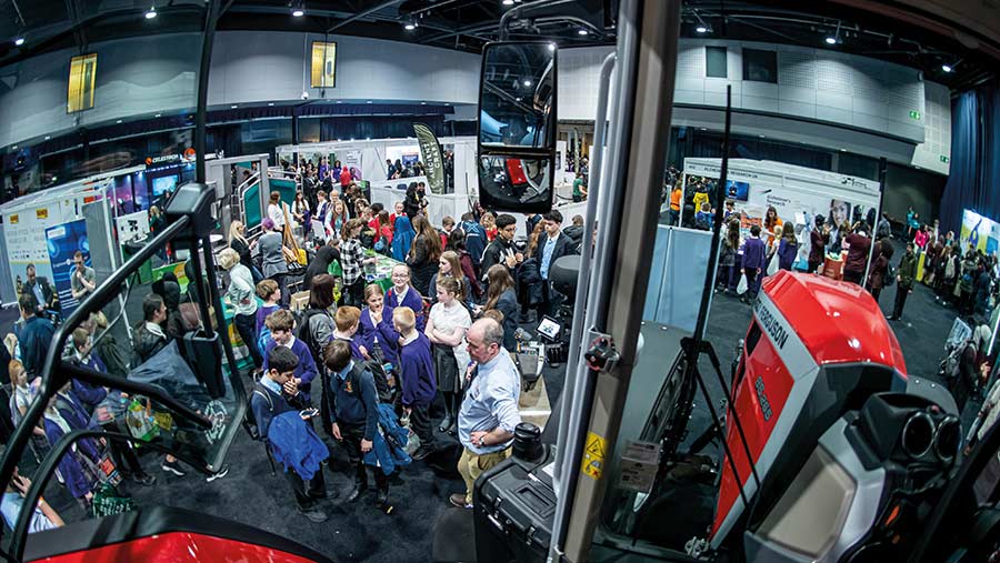 Crowds at New Scientist Live 2022