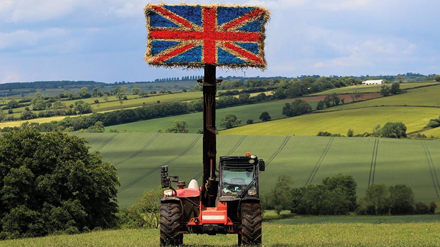 Manitou decorated for Queen’s Platinum Jubilee