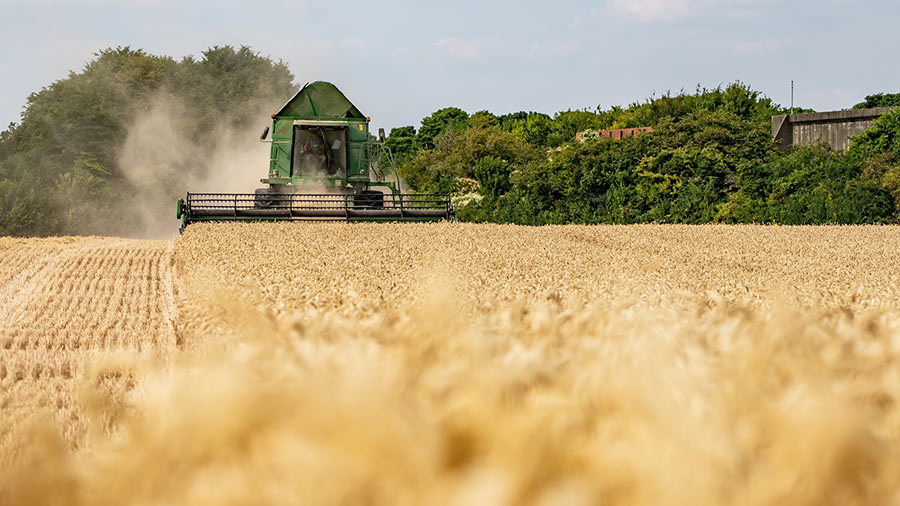 John Deere CTS bringing in the last of the wheat for 2022 - photo submitted to our Harvest 2022 gallery by Ben Soden