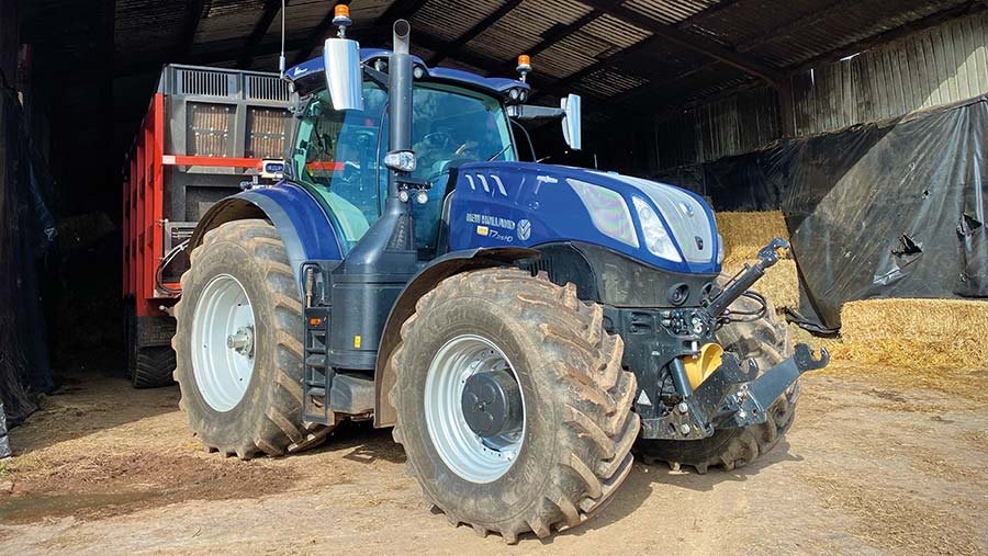 New Holland T7.315