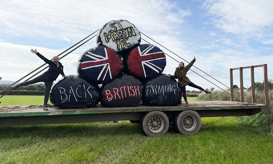 Back British Farming bale art