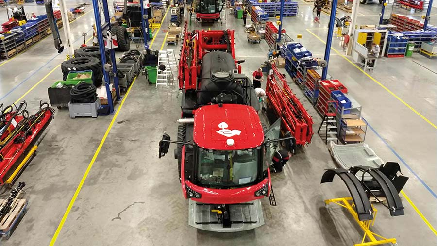 Agrifac assembly line