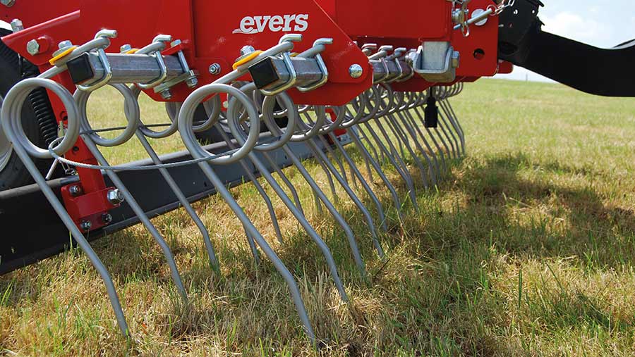 Heavy-duty secured tines on the Evers harrow 