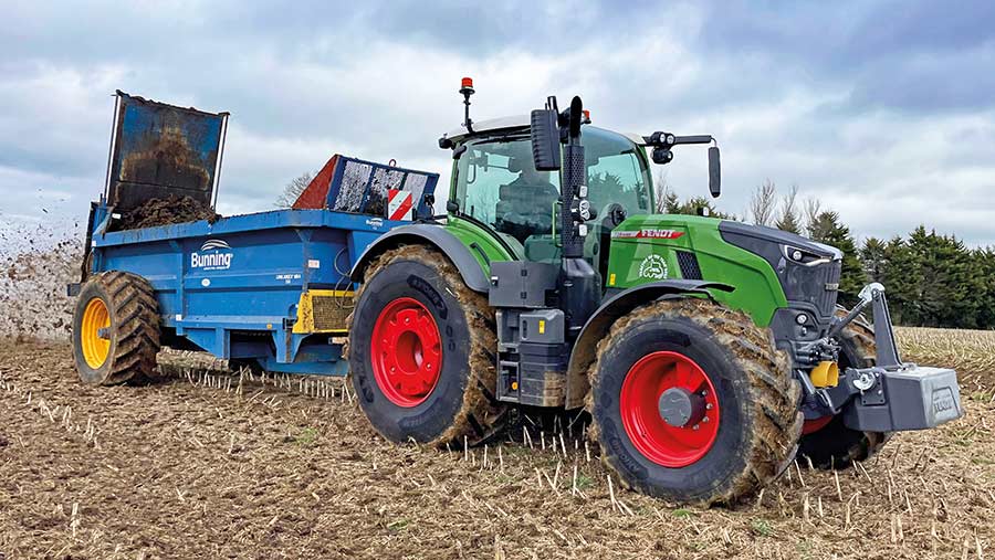 First impressions: New £250,000 Fendt 728 lands on UK soil - Farmers Weekly