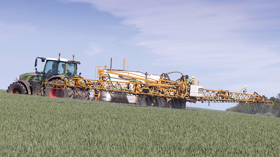 Spraying winter wheat © Tim Scrivener