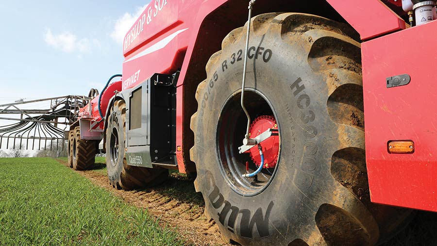 Main wheels on Vervaet Quad XL slurry spreader