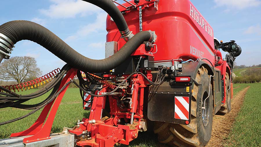 Rear linkage of Vervaet Quad XL slurry spreader