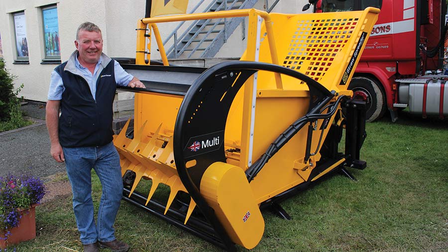 Straw Spreader bedding machine