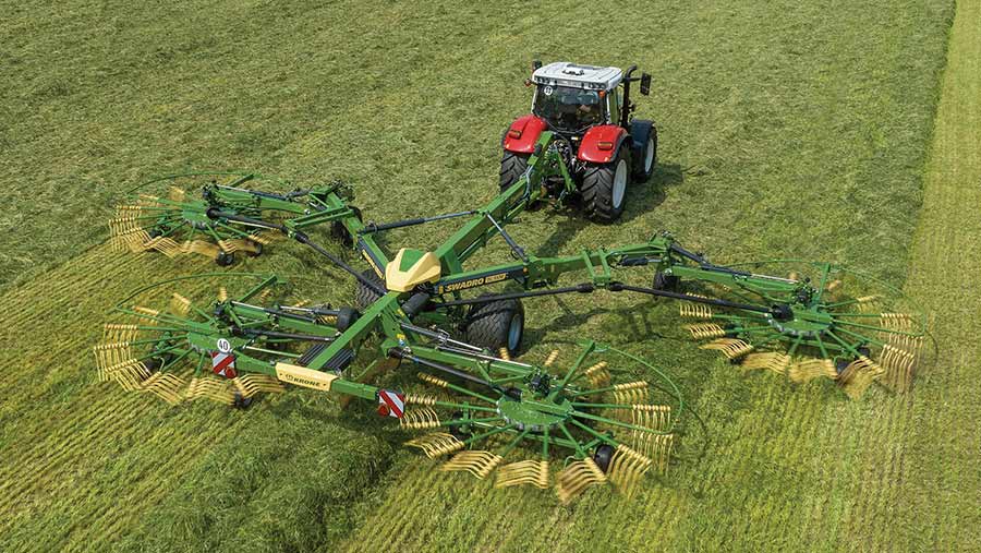 Krone Swadro TC 1570 four-rotor rake 