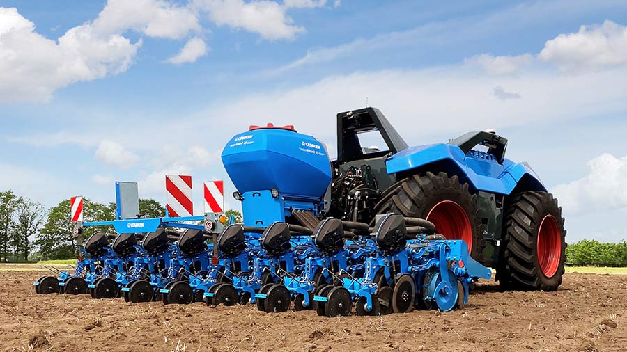 Lemken Krone Combined Powers autonomous tractor with four-wheel drive in a field