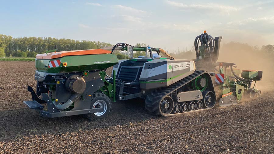 Driverless farm vehicle