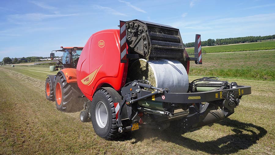 Vicon FastBale non-stop baler-wrapper