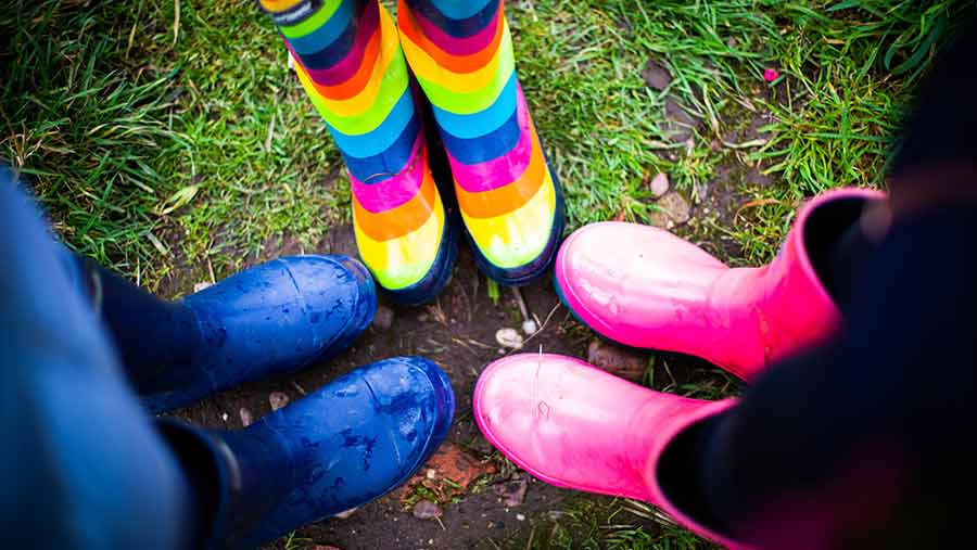 Pink on sale wellie farming