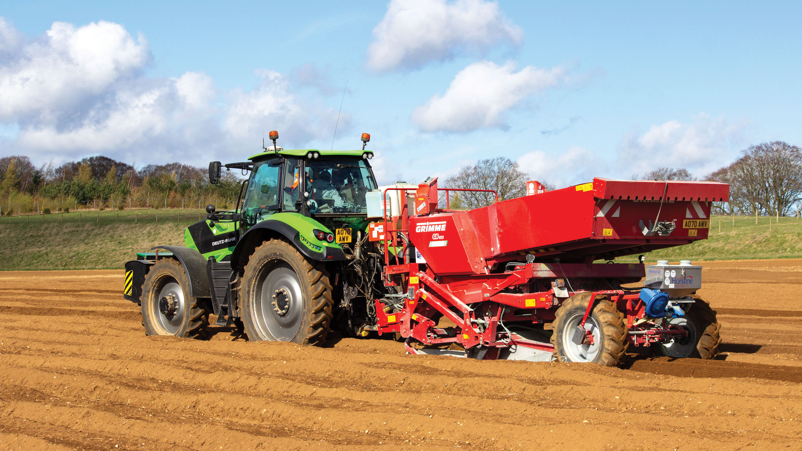 Driver's view: Why Norfolk grower runs trio of Deutz 7250s - Vimarsana News